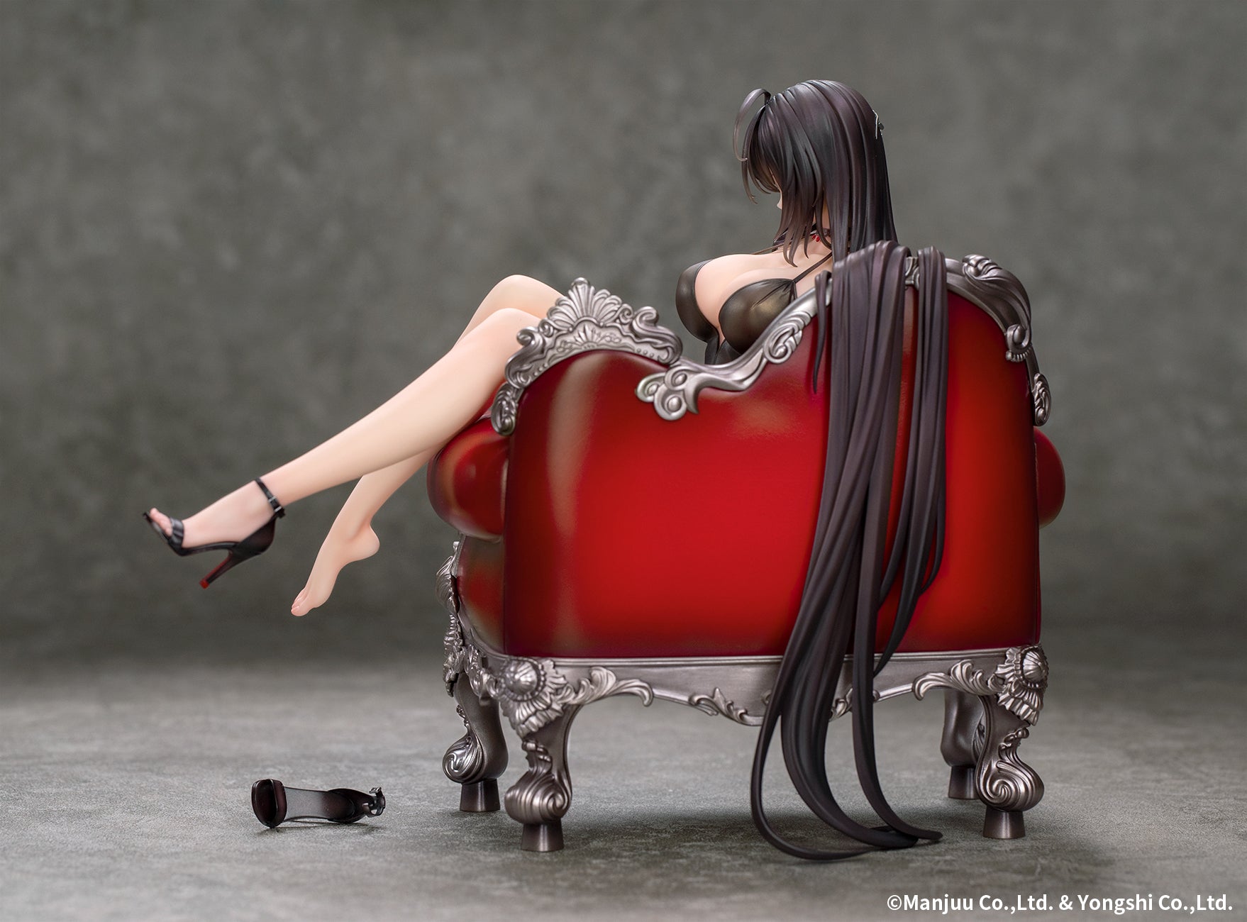 PRE-ORDER Myethos - Azur Lane - Taihou: Rose Ceremony Ver. 1/7