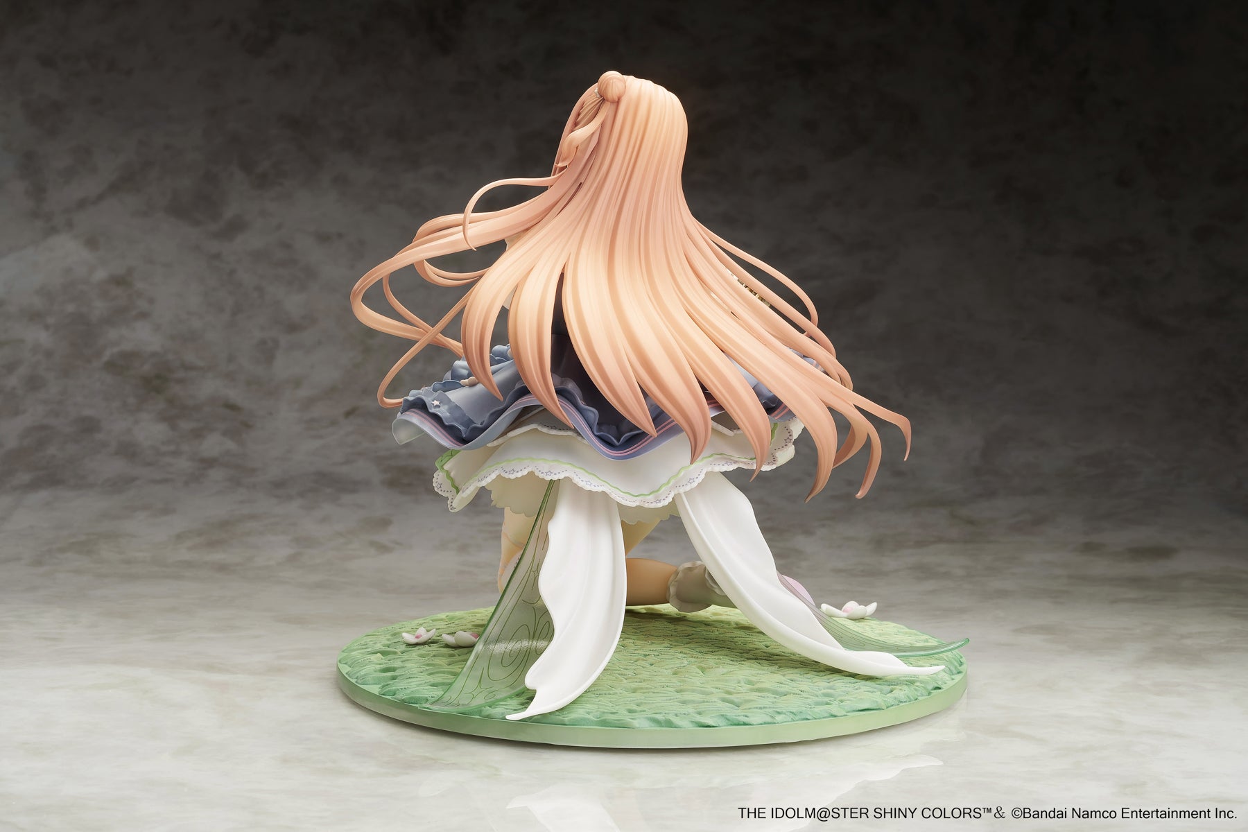 PRE-ORDER Reverse Studio - THE IDOLM@STER SHINY COLORS - Mano Sakuragi: Hanakaze Smiley Ver. 1/7