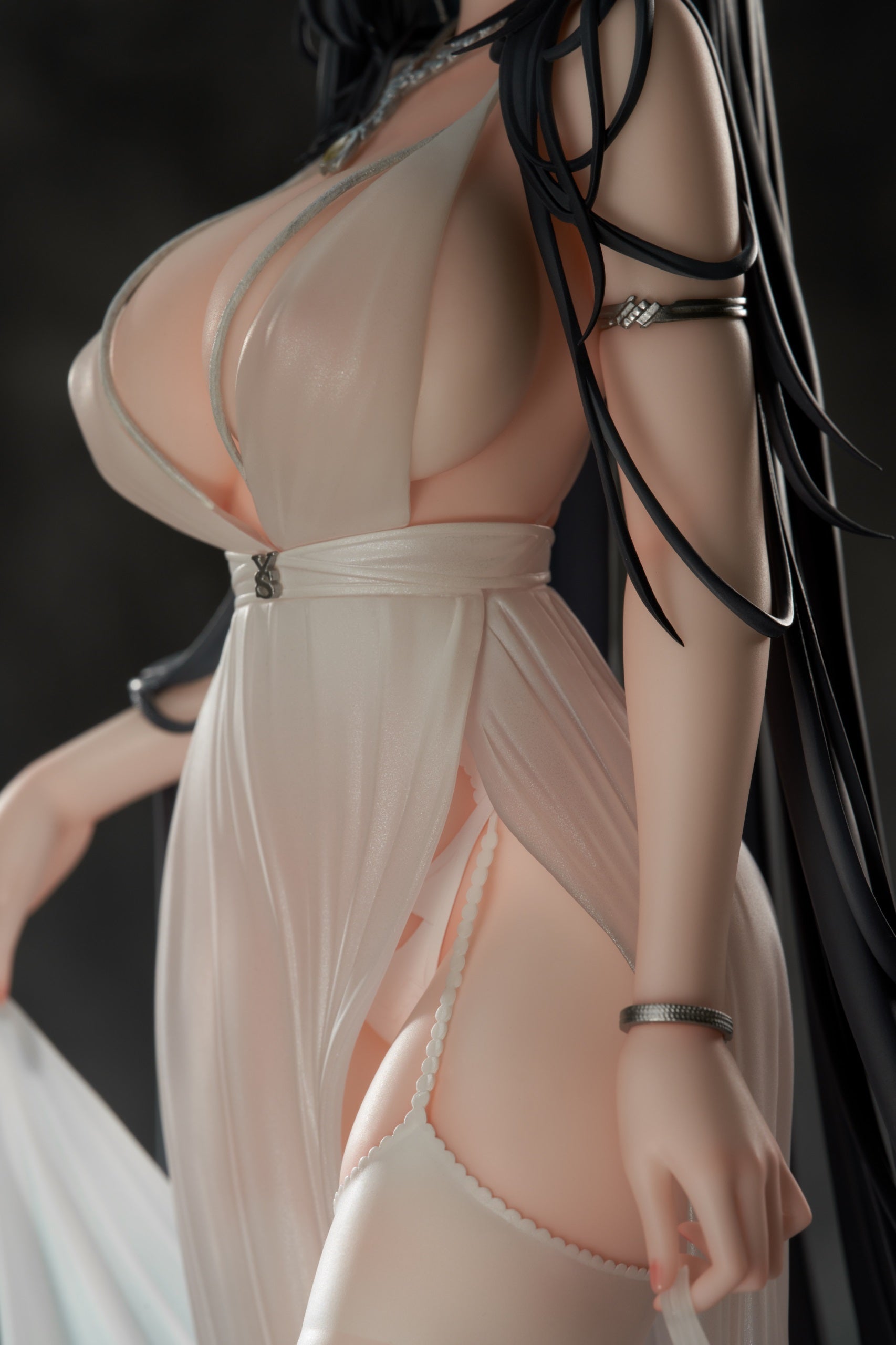 PRE-ORDER AniGame - Azur Lane - Taihou: Temptation on the Sea Breeze Ver. Standard Ver. 1/6