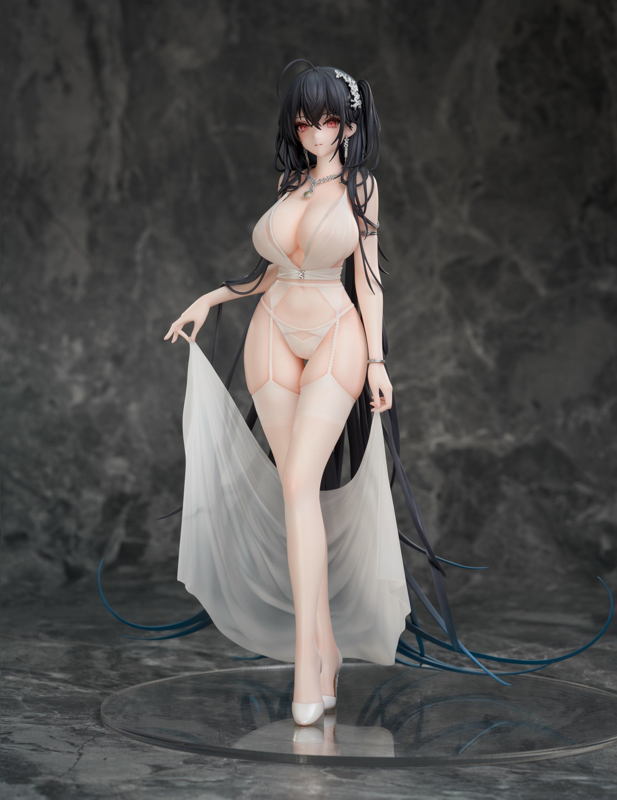 PRE-ORDER AniGame - Azur Lane - Taihou: Temptation on the Sea Breeze Ver. Deluxe Set of 2 1/6