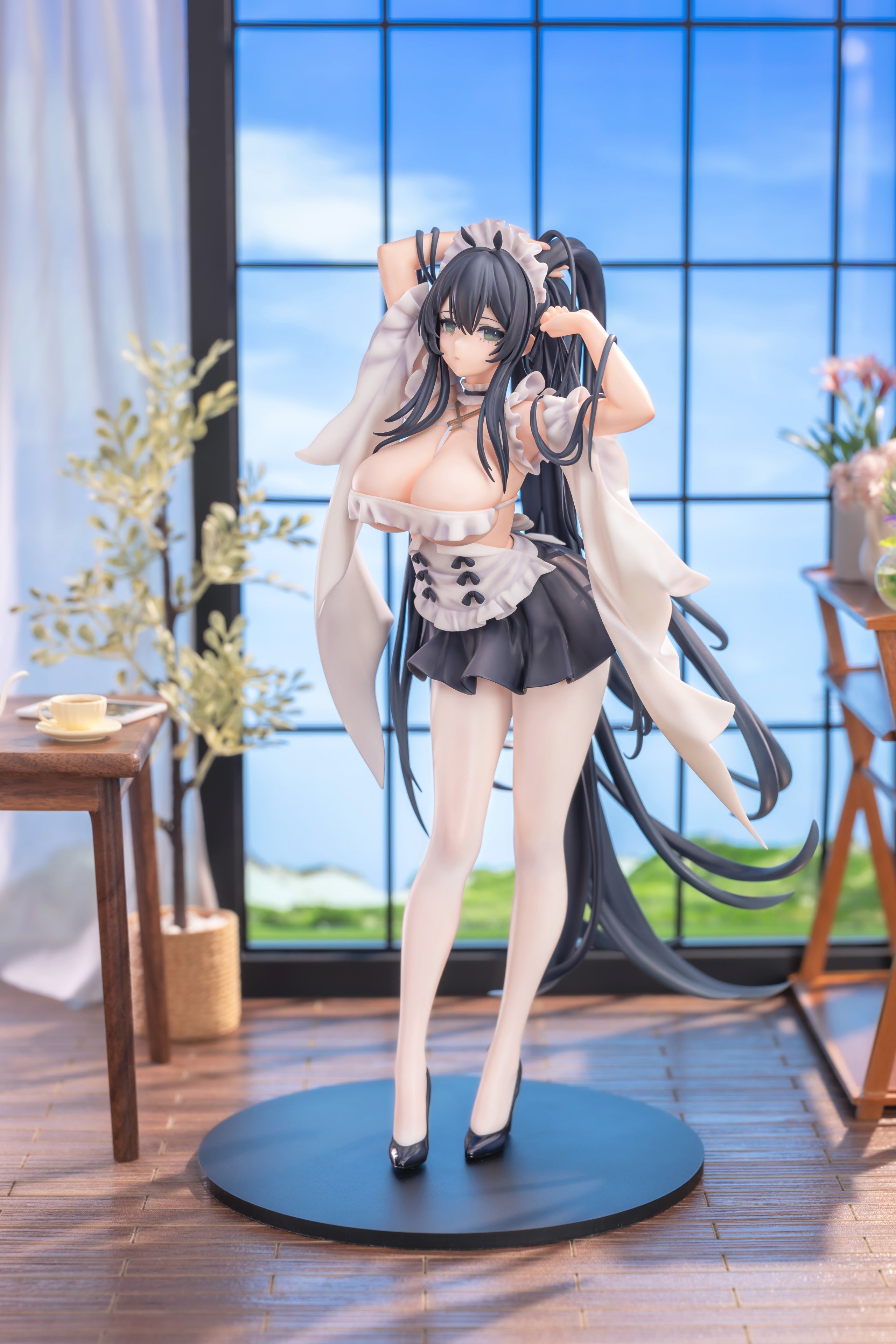 PRE-ORDER AniGame - Azur Lane - Indomitable: Ms. Motivationless Maid Ver. 1/6