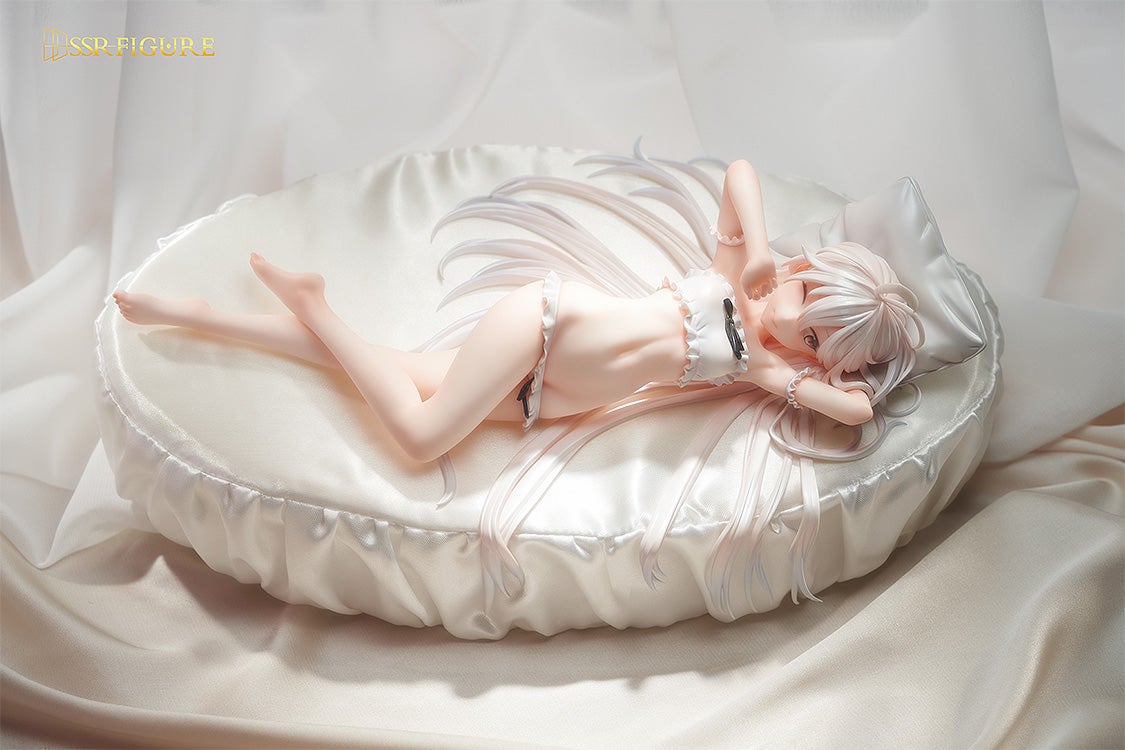PRE-ORDER SSR FIGURE - Wakening White Haired-Chan 1/7
