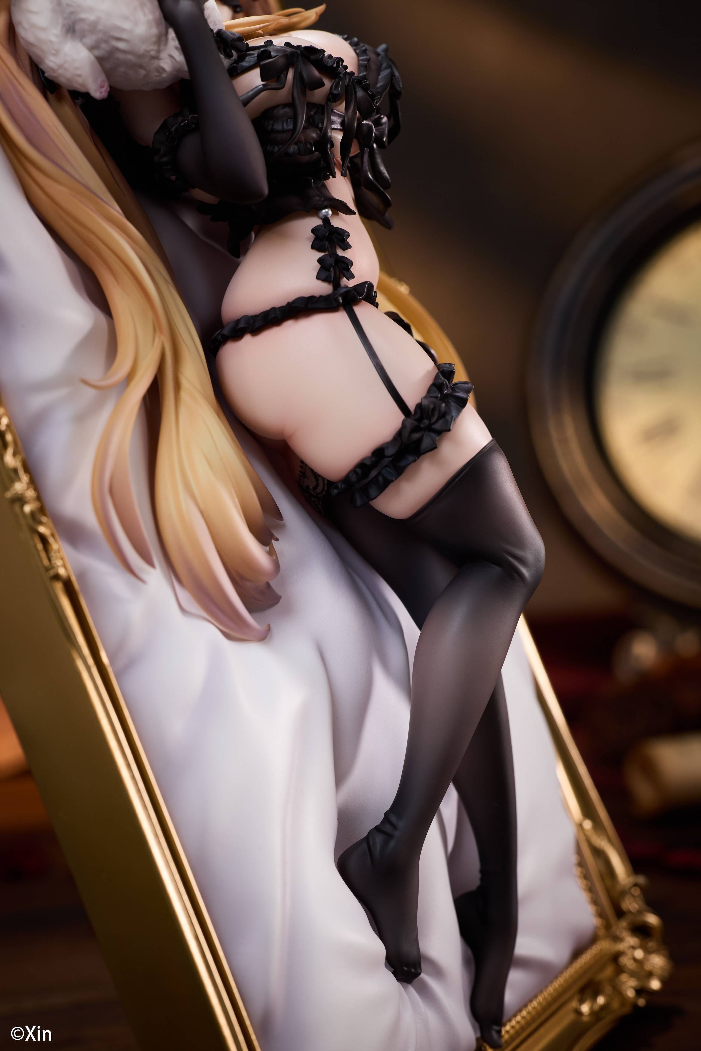SPECIAL ORDER Novel Stella - Xin Illustration - Stella: Black Cat Ver. 1/7 [JP]
