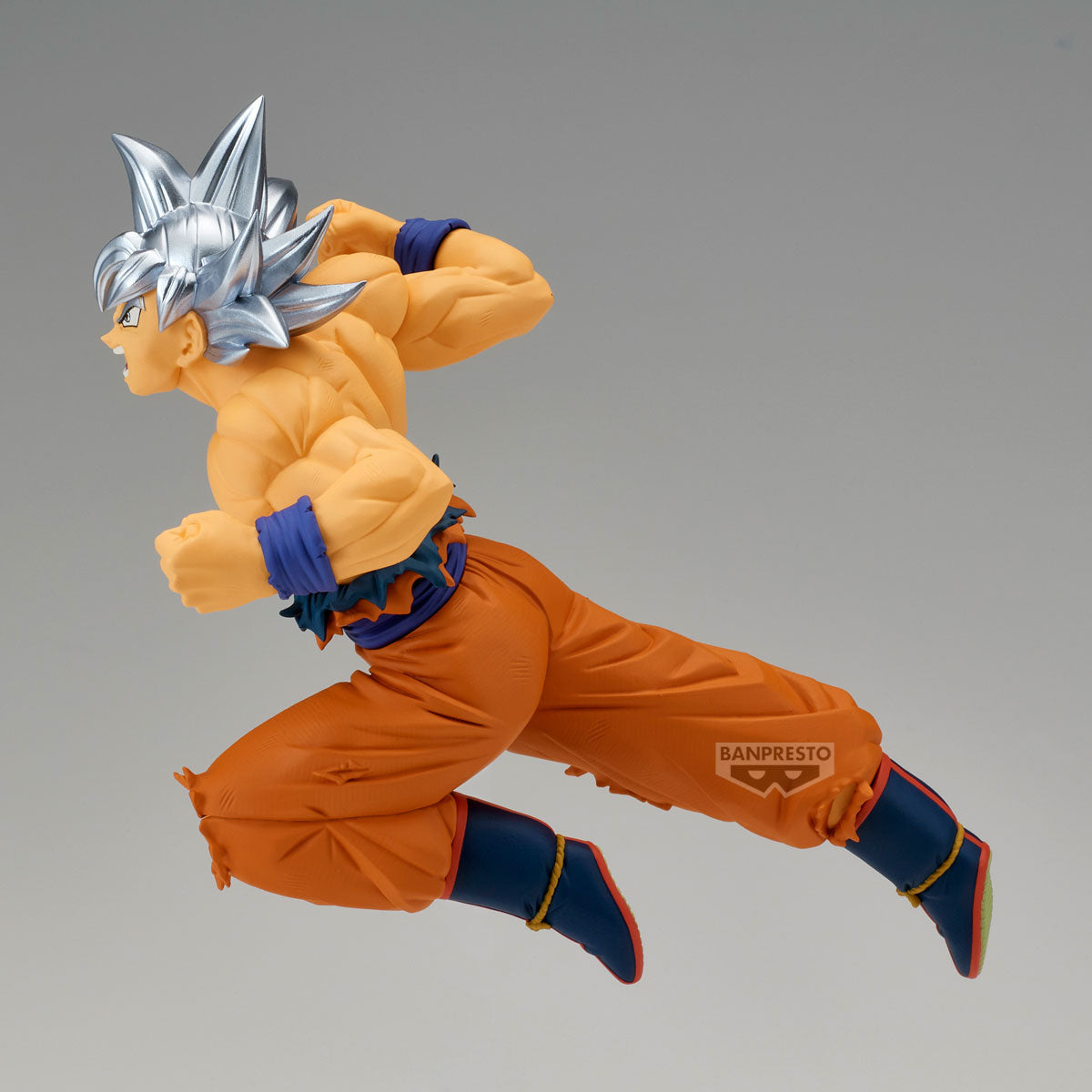 PRE-ORDER Banpresto - Dragon Ball Super Match Makers - Son Goku Ultra Instinct: Vs Jiren
