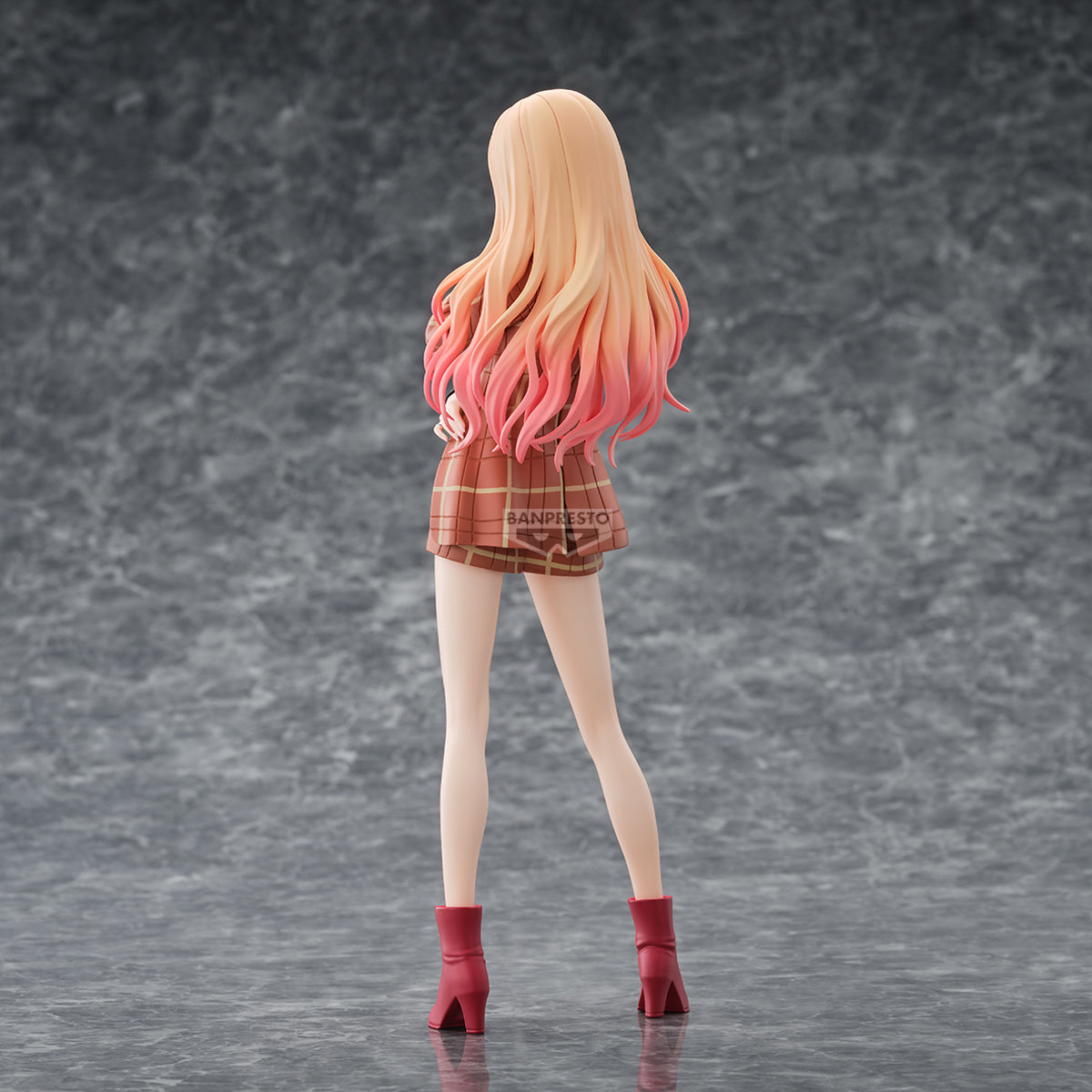 PRE-ORDER Banpresto - My Dress-Up Darling Season 2 Glitter&Glamours - Marin Kitagawa: Set Up Style Ver.