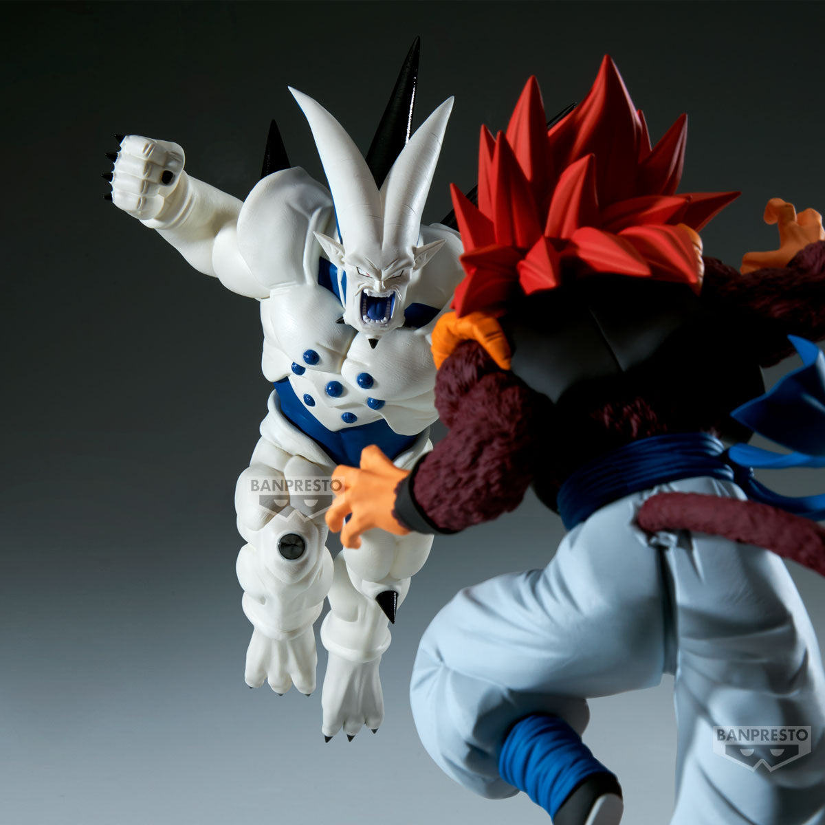 PRE-ORDER Banpresto - Dragon Ball Gt Match Makers - Super Yi-Shinron: VS Super Saiyan 4 Gogeta