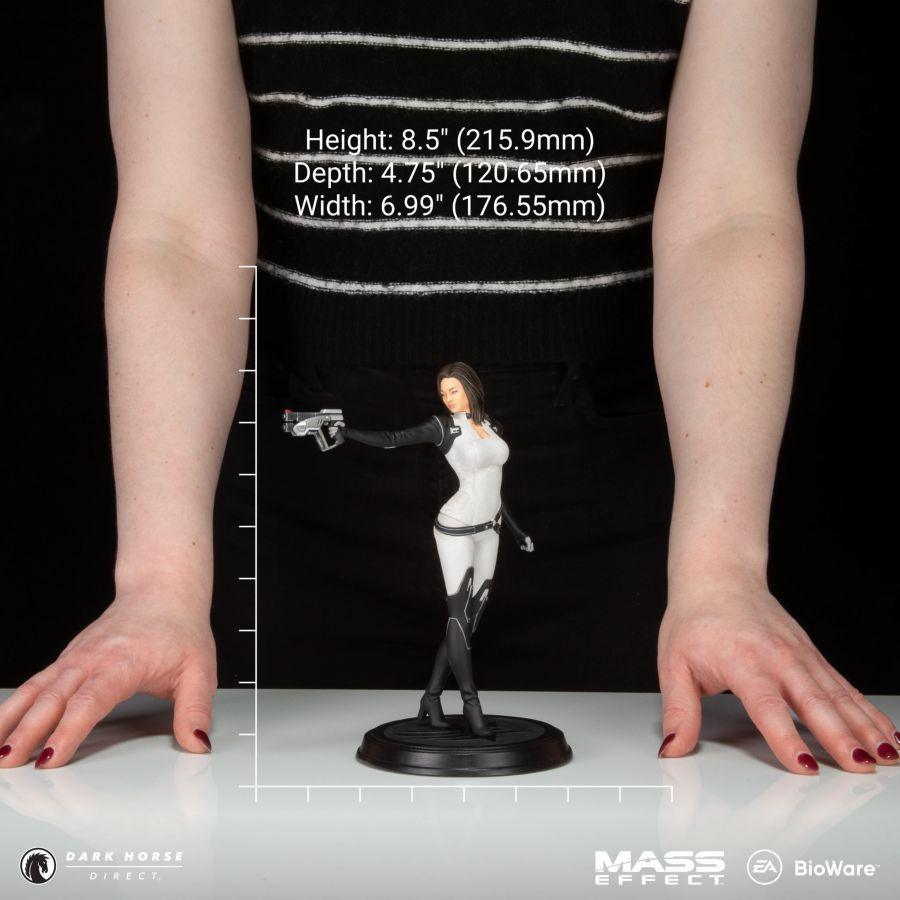 PRE-ORDER Dark Horse - Mass Effect - Miranda Lawson