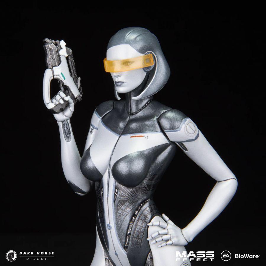 PRE-ORDER Dark Horse - Mass Effect - EDI