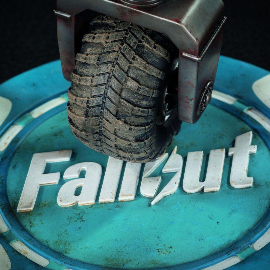 PRE-ORDER Dark Horse - Prime Video Originals: Fallout - Victor the Securitron