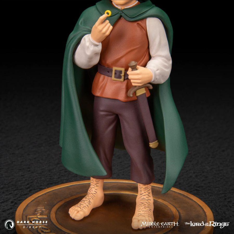 PRE-ORDER Dark Horse - The Lord of the Rings Animated Film Figure Set - Frodo, Aragorn, and Samwise