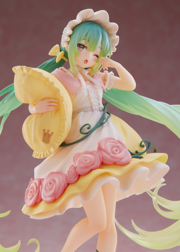 PRE-ORDER TAITO - Character Vocal Series 01: Hatsune Miku - Hatsune Miku Wonderland Figure Sleeping Beauty [September 2025 Release]