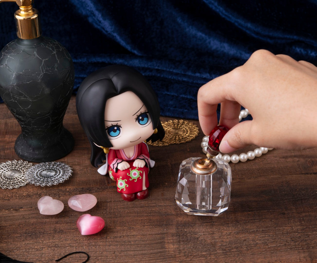 PRE-ORDER MegaHouse - Look Up - ONE PIECE - Boa Hancock