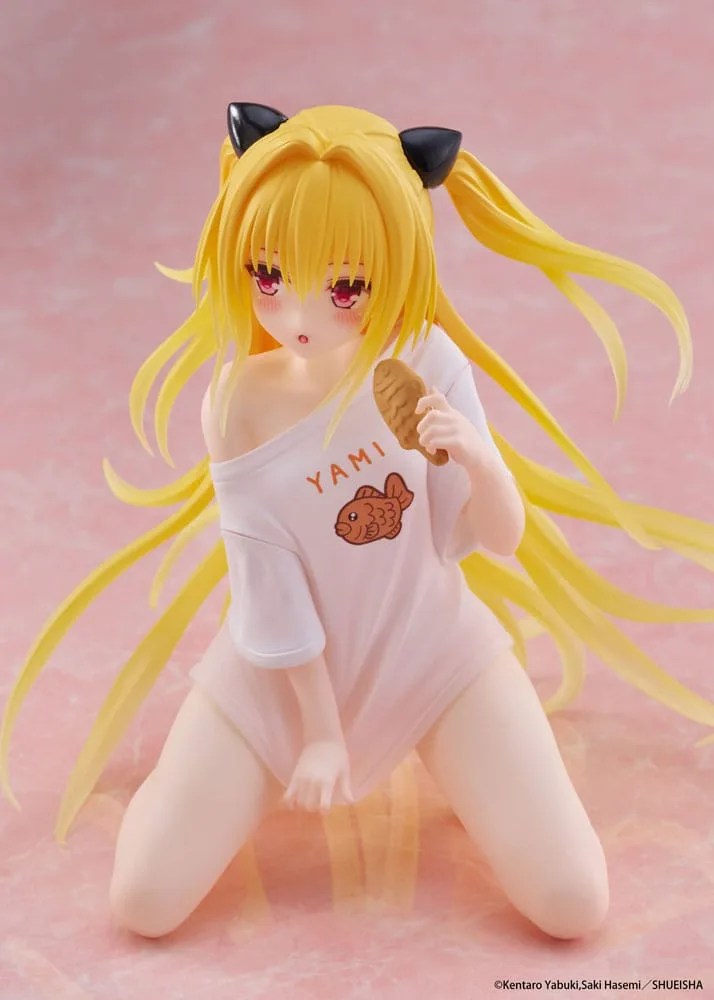 PRE-ORDER TAITO - To Love-Ru Darkness Desktop Cute Figure - Golden Darkness: Roomwear Ver.
