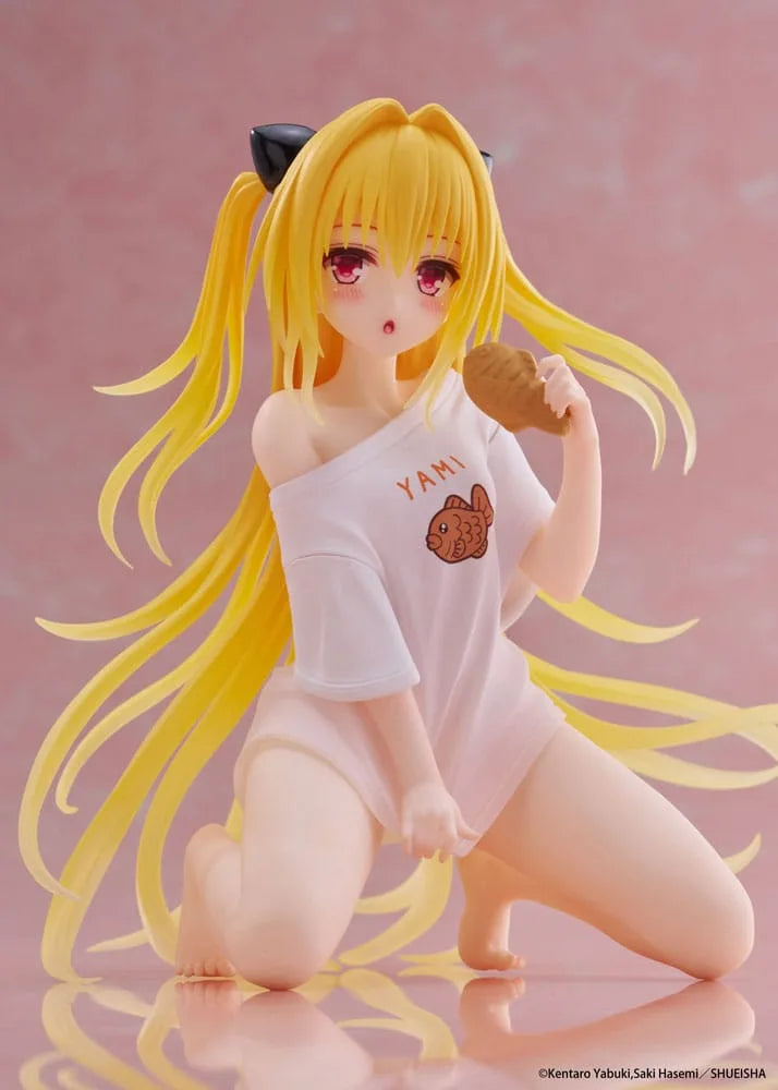PRE-ORDER TAITO - To Love-Ru Darkness Desktop Cute Figure - Golden Darkness: Roomwear Ver.