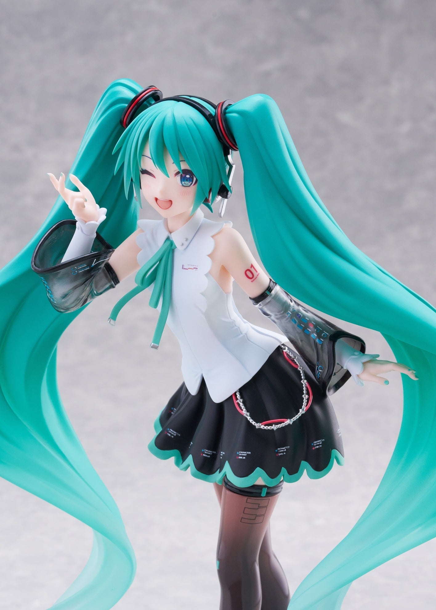 PRE-ORDER TAITO - Hatsune Miku T-Most Figure - Hatsune Miku: NT Ver.