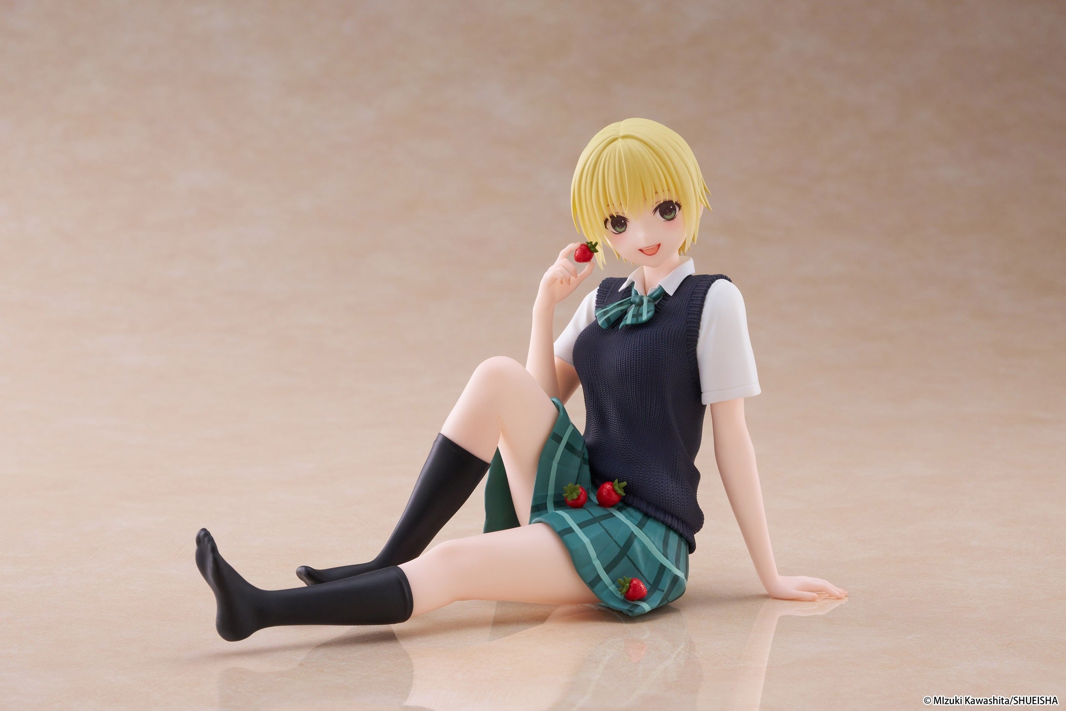 PRE-ORDER TAITO - Strawberry 100% Desktop Cute Figure - Tsukasa Nishino: School uniform Ver.