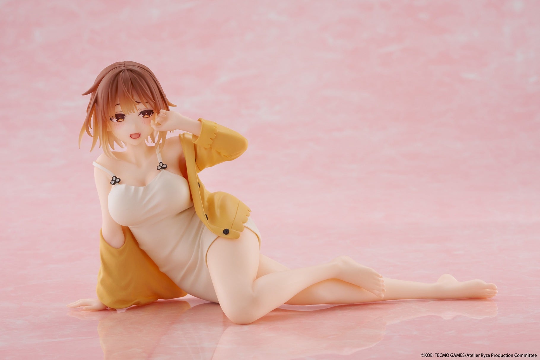 PRE-ORDER TAITO - Atelier Ryza: Ever Darkness & the Secret Hideout Desktop Cute Figure - Ryza: Nightwear Ver. [September 2026]