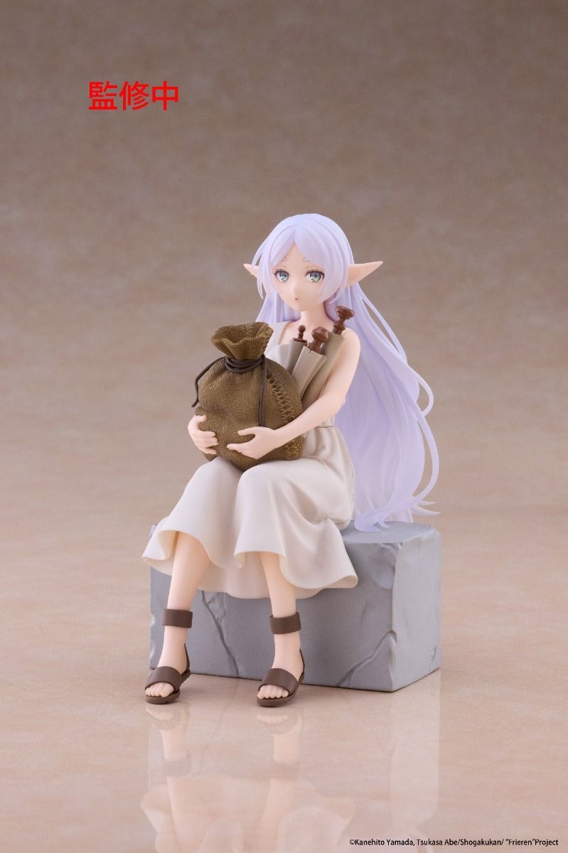 PRE-ORDER TAITO - Frieren: Beyond Journey's End Desktop Cute Figure - Frieren: In Training Ver.