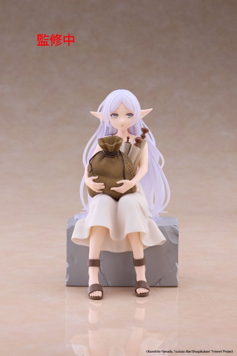 PRE-ORDER TAITO - Frieren: Beyond Journey's End Desktop Cute Figure - Frieren: In Training Ver.