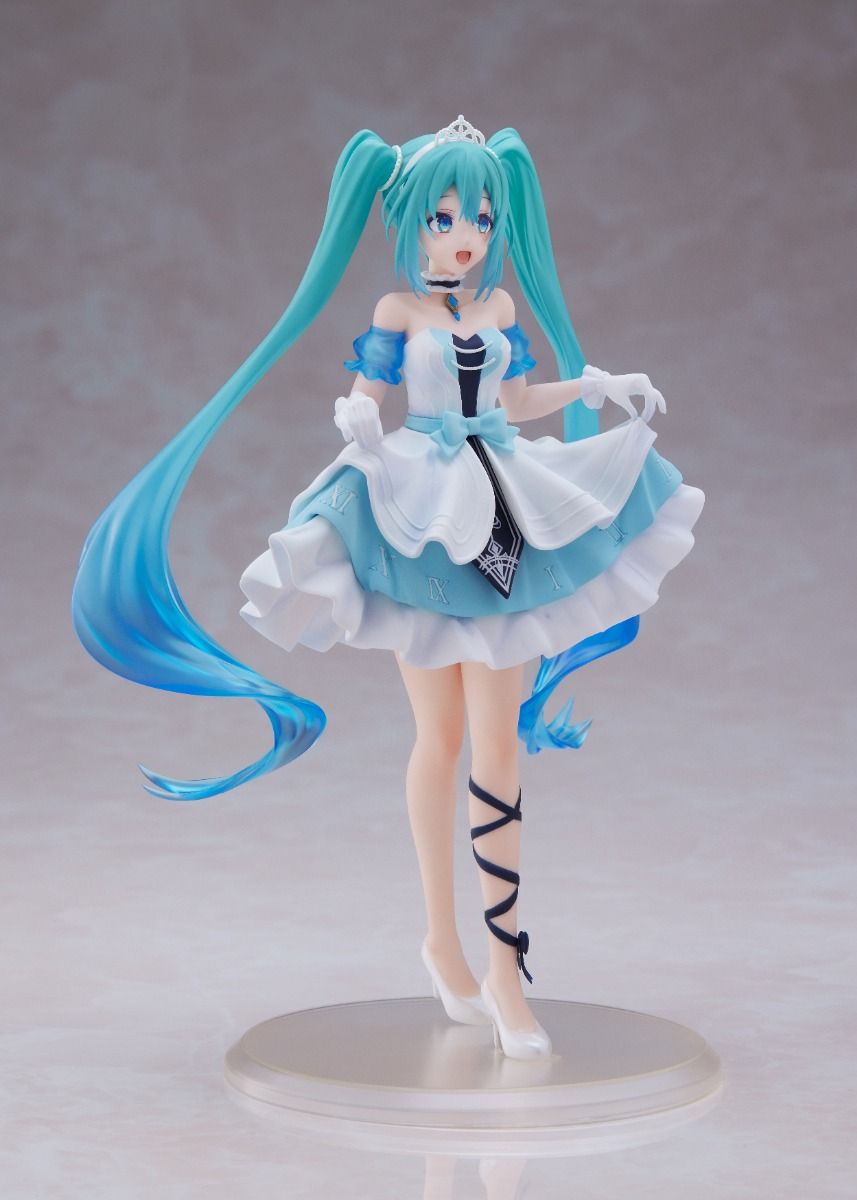 PRE-ORDER Taito - Hatsune Miku Wonderland Figure - Cinderella [June 2025 Release]