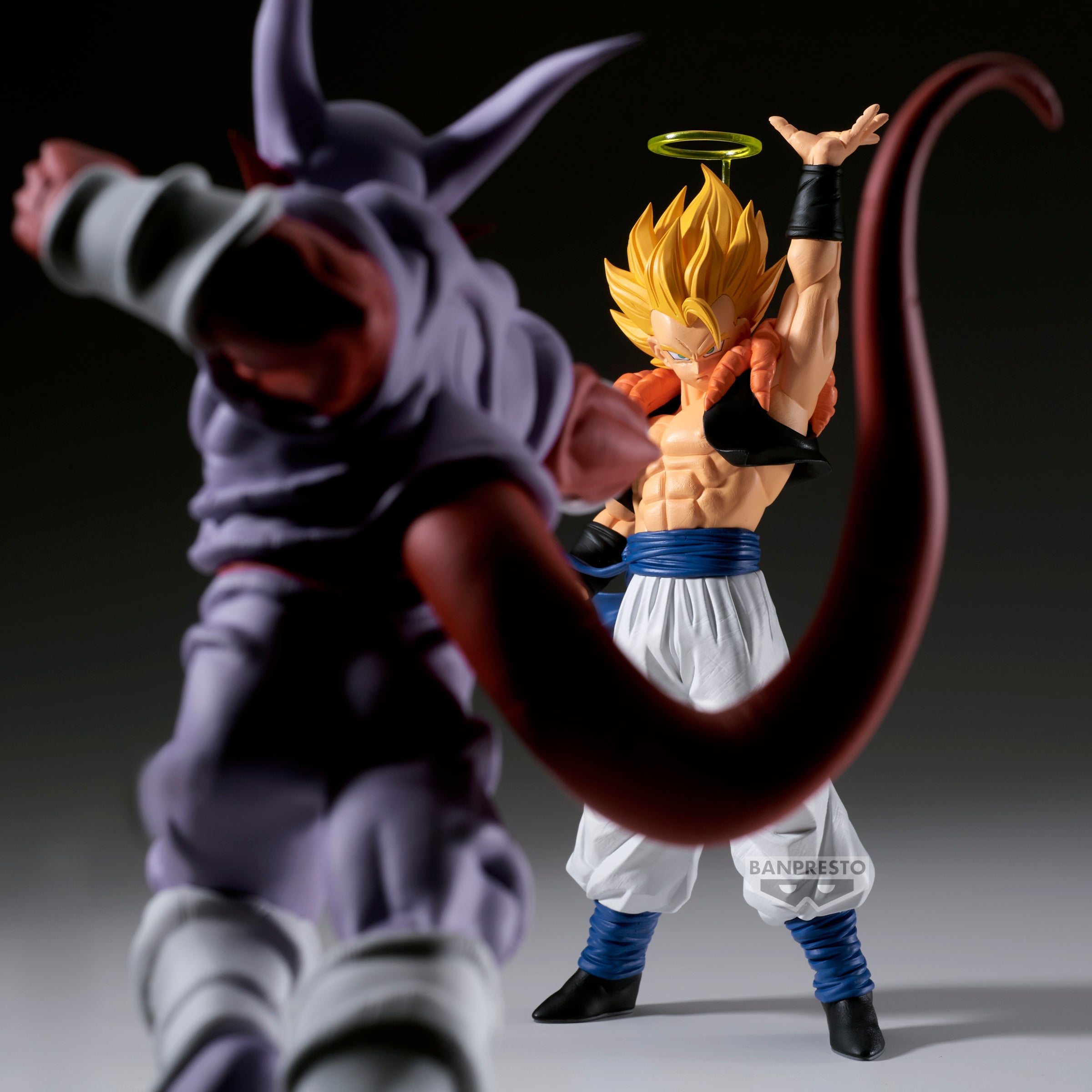 PRE-ORDER Banpresto - Dragon Ball Z Match Makers - Super Saiyan Gogeta: Vs. Janemba