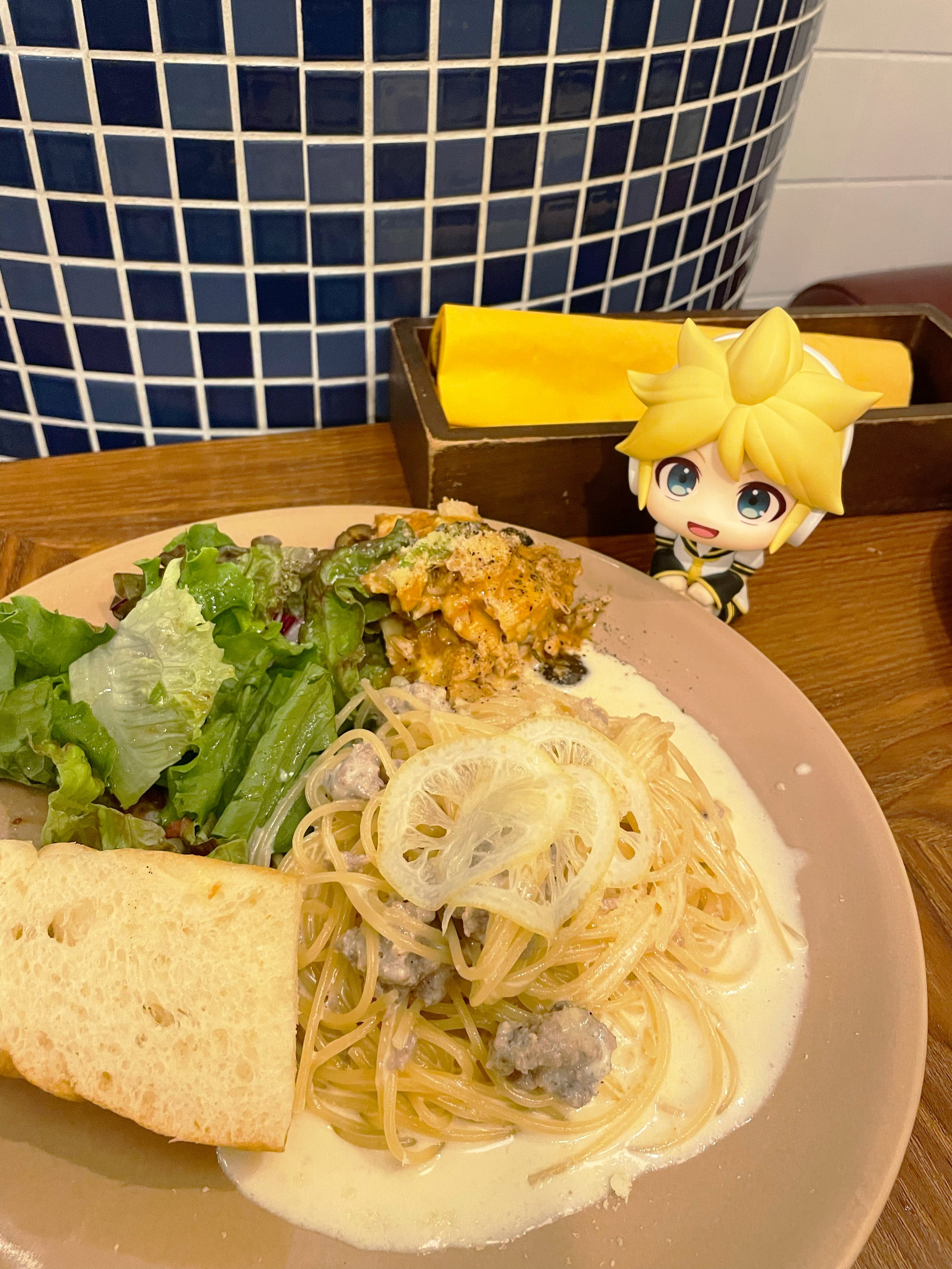 PRE-ORDER MegaHouse - Look Up - Vocaloid - Kagamine Len