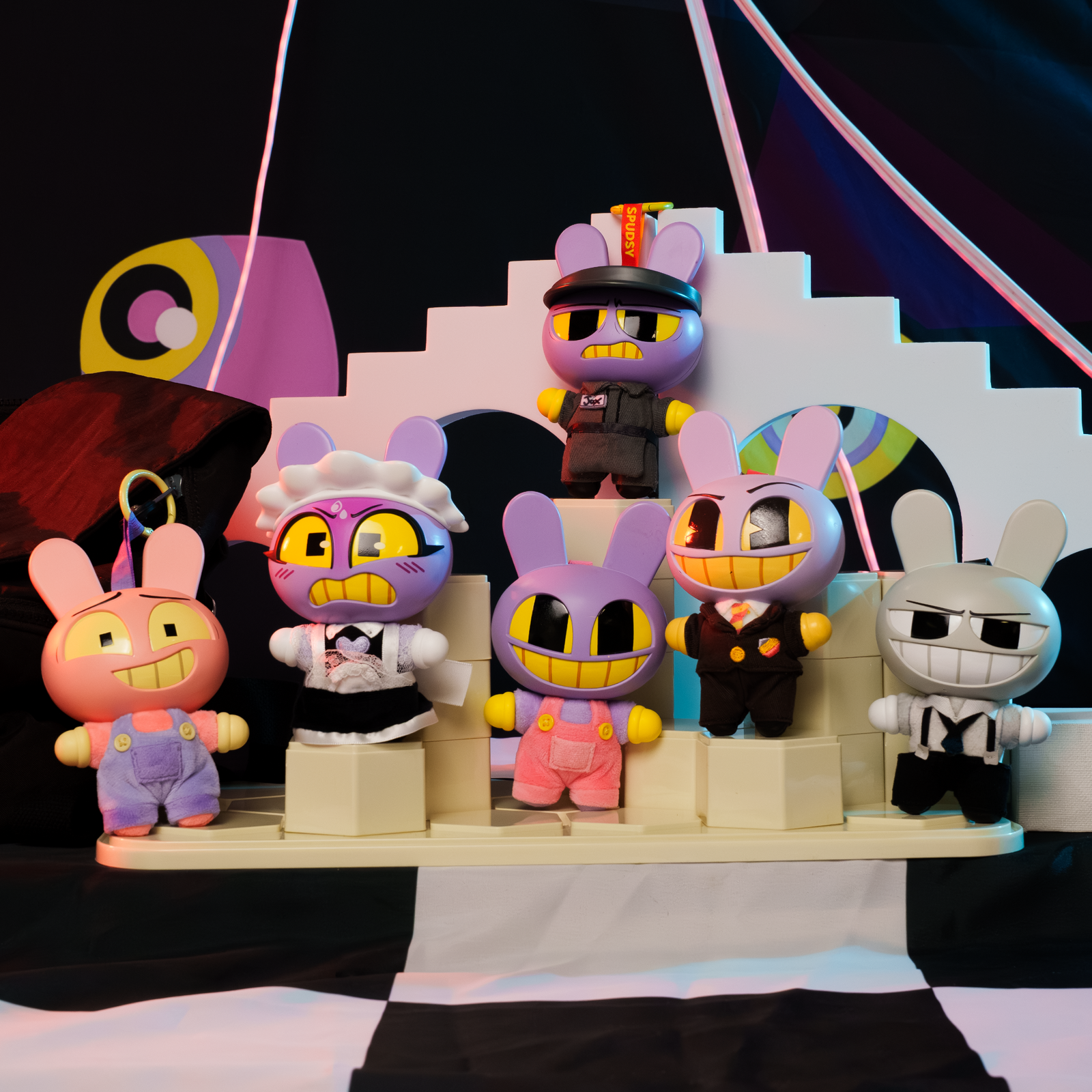 SPECIAL ORDER Glitch - The Amazing Digital Circus - Jax Pendantz Blindbox [Box of 6]