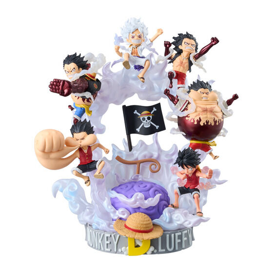 BACK-ORDER Bandai - One Piece World Collectible Figure Premium - Monkey D. Luffy Special + World Collectable Figure x S.H.Figuarts MONKEY.D.LUFFY Bundle