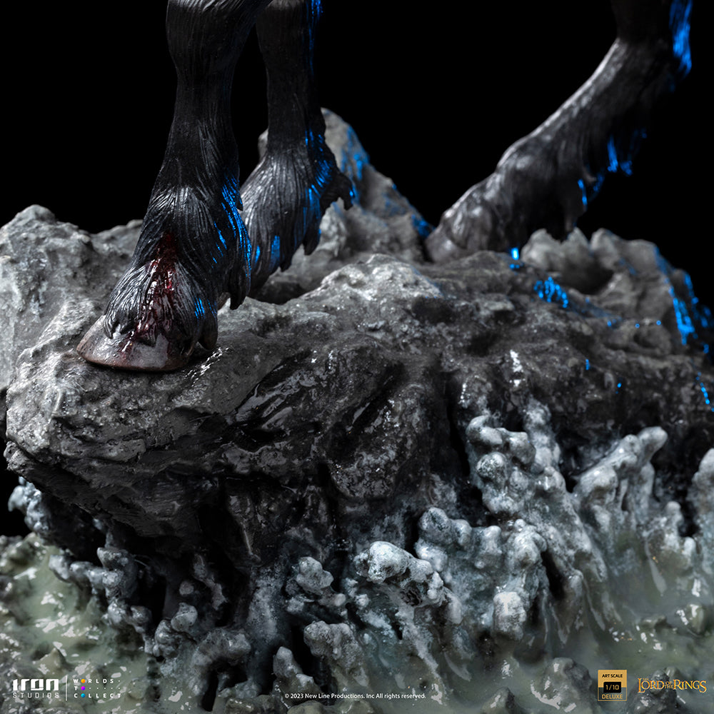 PRE-ORDER Lord of the Rings - Nazgul on Horse Deluxe Art Scale 1/10