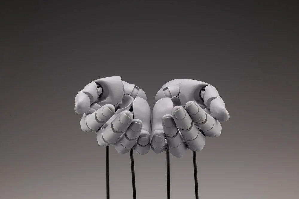 PRE-ORDER Kotobukiya - Artist Support Item - Hand Model/L: Gray