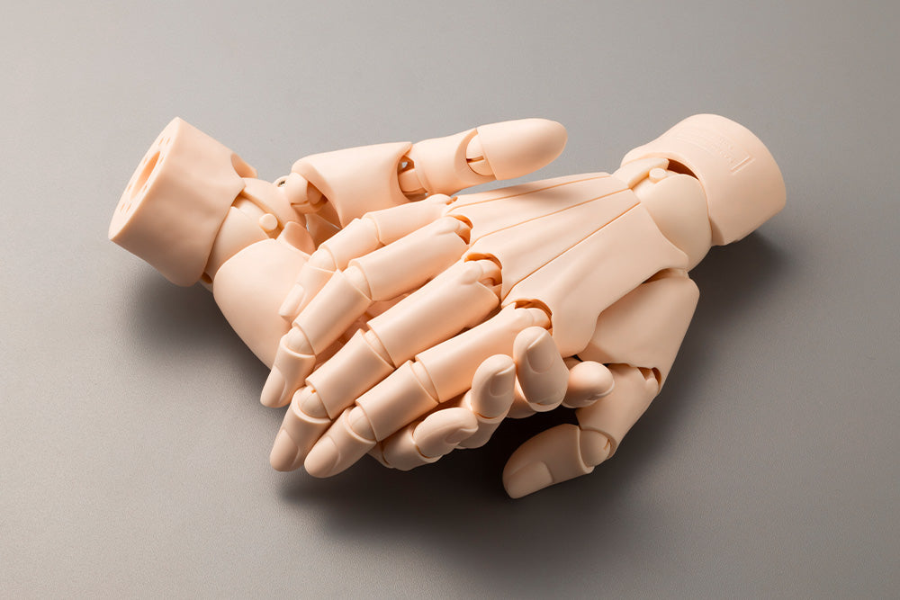 PRE-ORDER Kotobukiya - Artist Support Item - Hand Model/L: Pale Orange