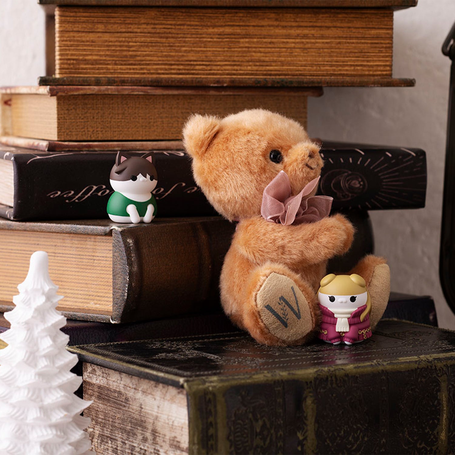 PRE-ORDER MegaHouse - MEGA CAT PROJECT: Mobile Suit Gundam Wing - Nyandam Wing Nyankoka Keikaku Ninmu Kanryou! [Box of 8]