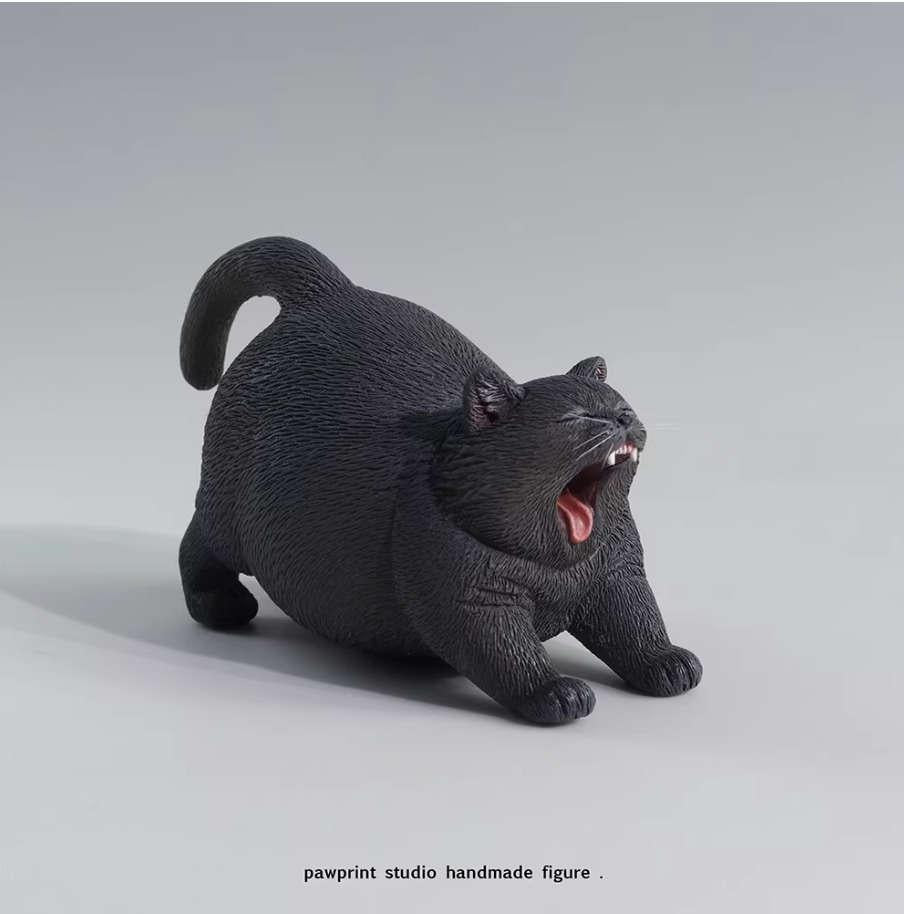 PRE-ORDER Little Paw Hands × Double One - Yawning Cat - Grey Coal Ball