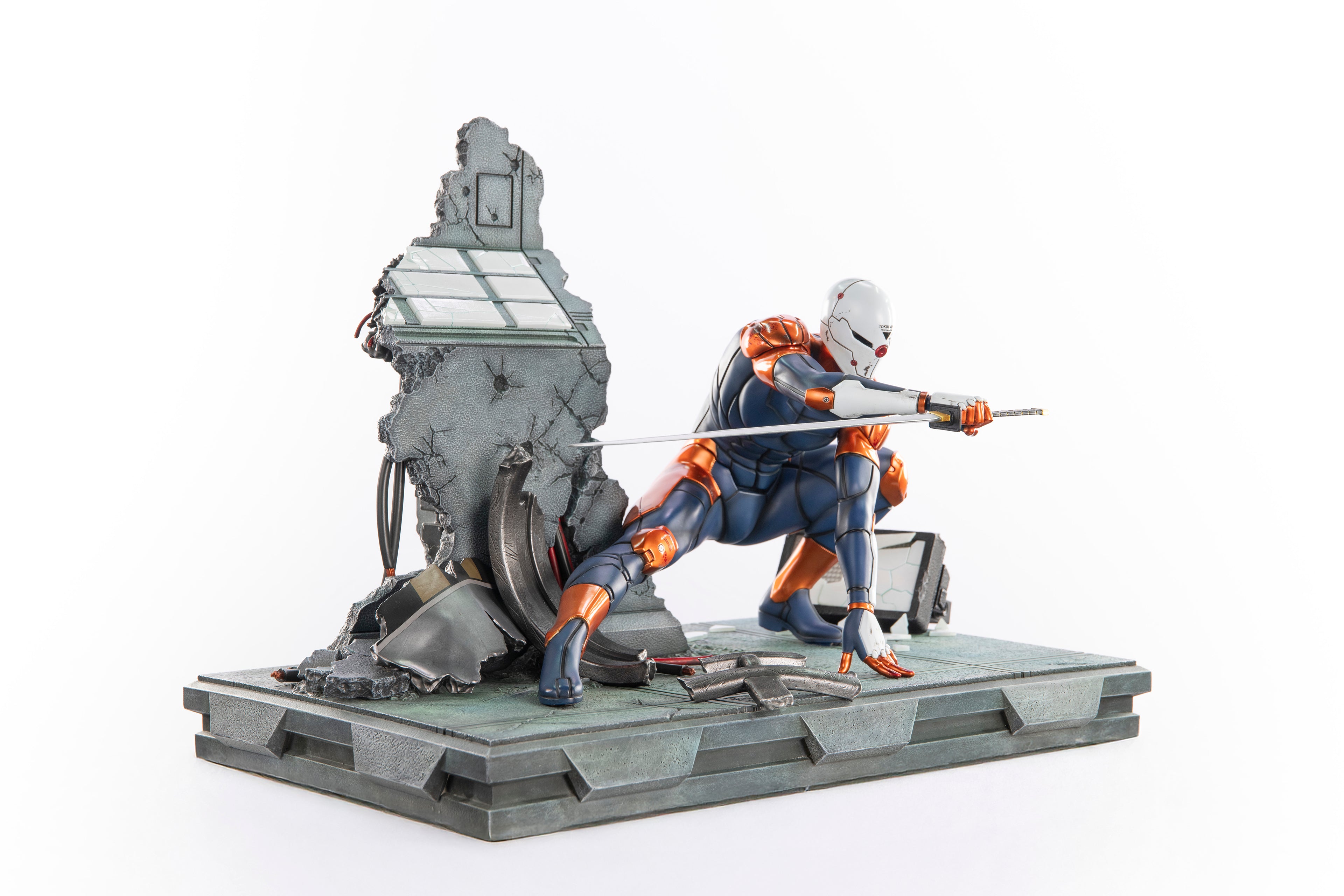 PRE-ORDER First 4 Figures - Metal Gear Solid - Cyborg Ninja (Gray Fox)