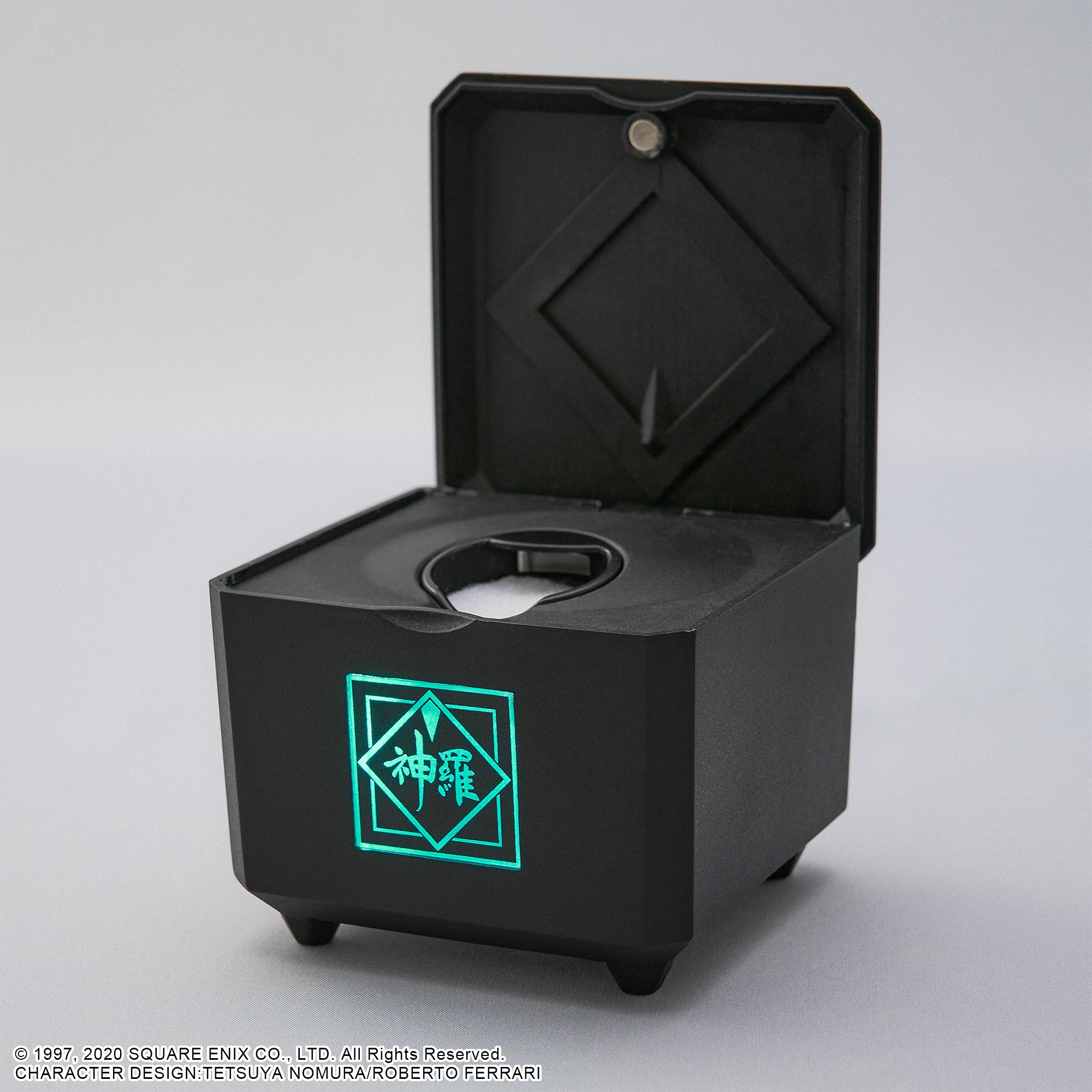 PRE-ORDER Final Fantasy VII Remake Personal Aroma Fan - SHINRA