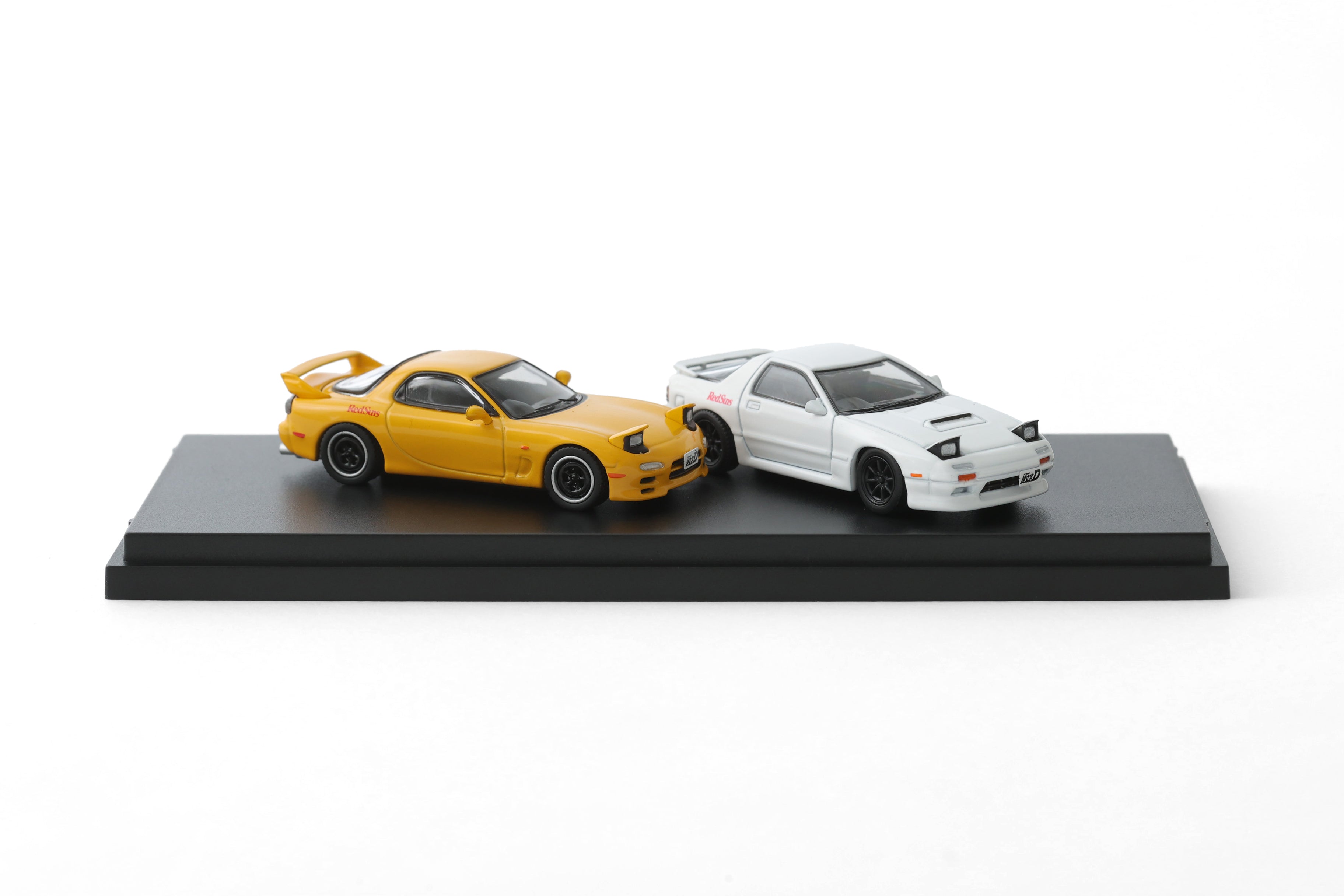 BACK-ORDER MAZDA - Initial D - Mazda RX-7 FC and Mazda RX-7 FD Model Car 2-Piece Set 1/64 [JP]