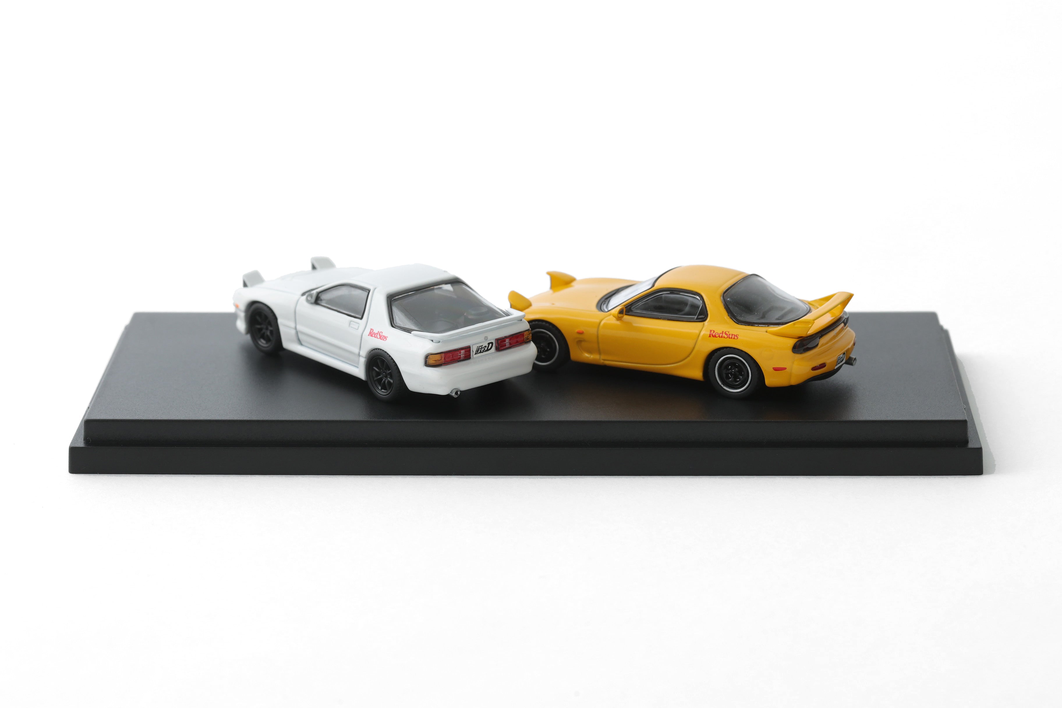 BACK-ORDER MAZDA - Initial D - Mazda RX-7 FC and Mazda RX-7 FD Model Car 2-Piece Set 1/64 [JP]