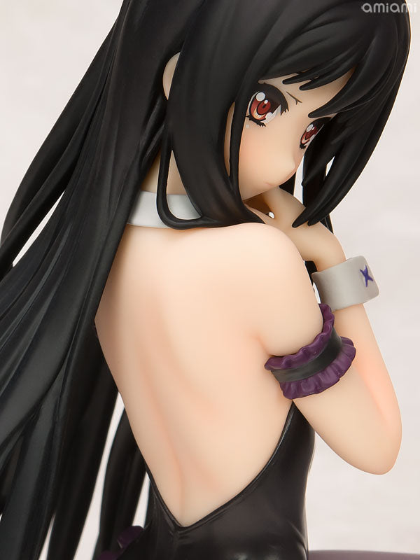IN-STOCK BellFine - Accel World - Kuroyukihime: Bunny Ver. 1/7