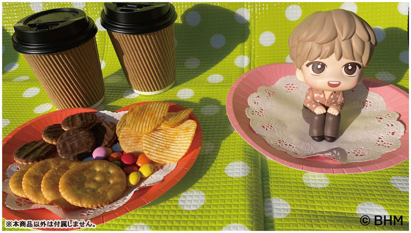 IN-STOCK MegaHouse - Look Up - TinyTAN Dynamite Ver. - Jin [EXCLUSIVE]