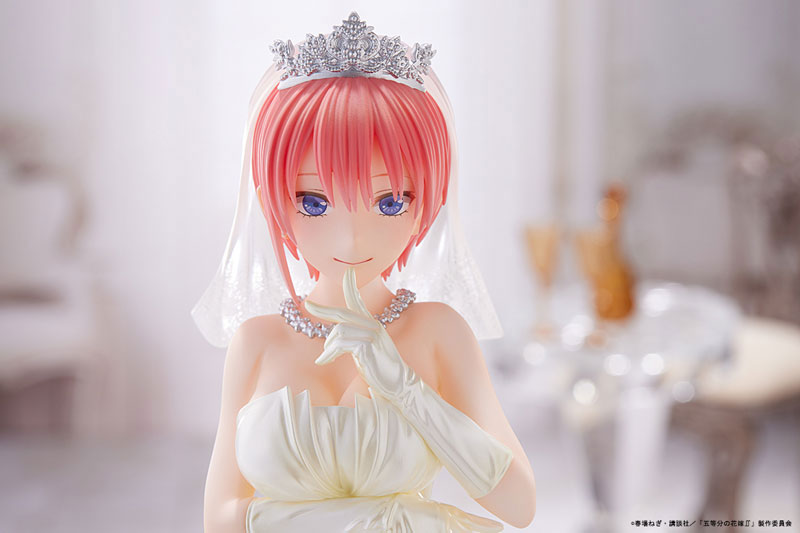 PRE-ORDER Amakuni - The Quintessential Quintuplets - Ichika Nakano Wedding Ver. 1/7 [EXCLUSIVE]