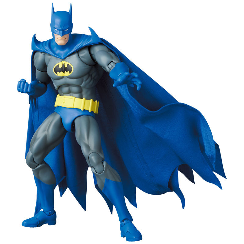 PRE-ORDER Medicom Toy - MAFEX No.214 - Batman - Knight Crusader Batman