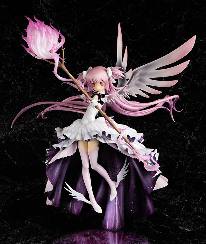 PRE-ORDER Good Smile Company - Puella Magi Madoka Magica - Ultimate Madoka 1/8 [2nd Release]