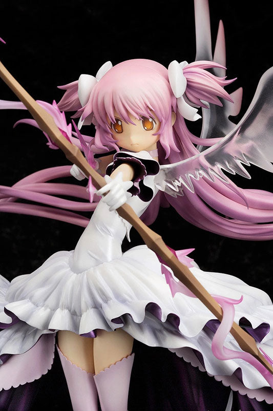 PRE-ORDER Good Smile Company - Puella Magi Madoka Magica - Ultimate Madoka 1/8 [2nd Release]