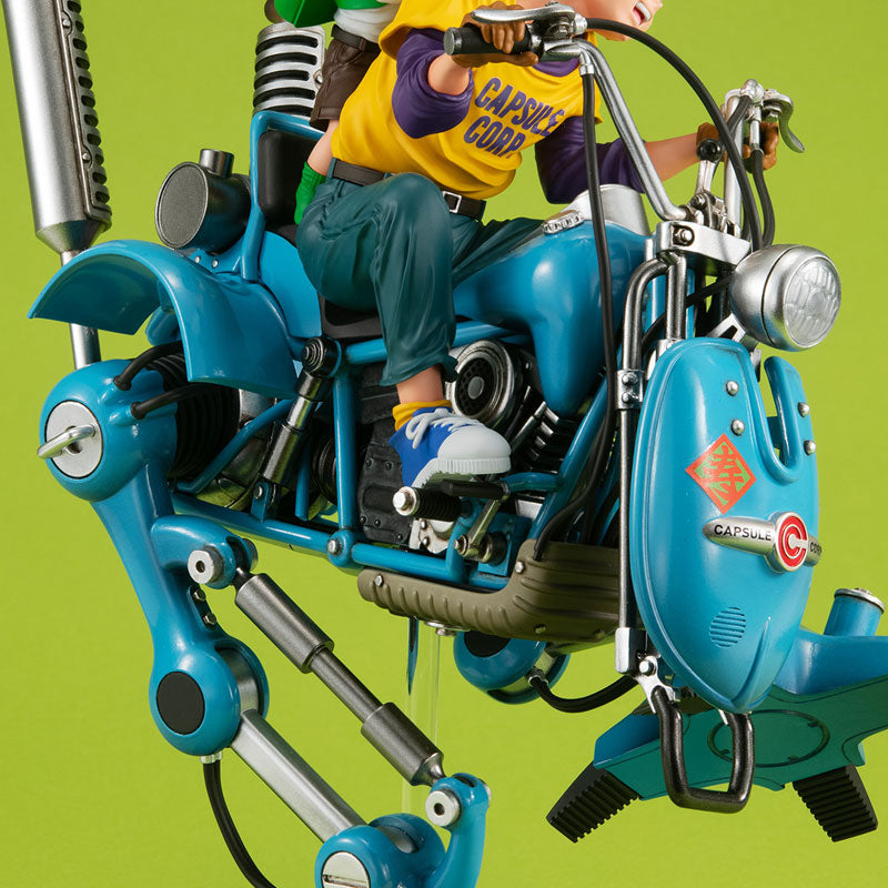 PRE-ORDER MegaHouse - Desktop Real McCoy EX - Dragon Ball Z - Son Goku & Gohan & Bipedal Walking Robot [EXCLUSIVE]