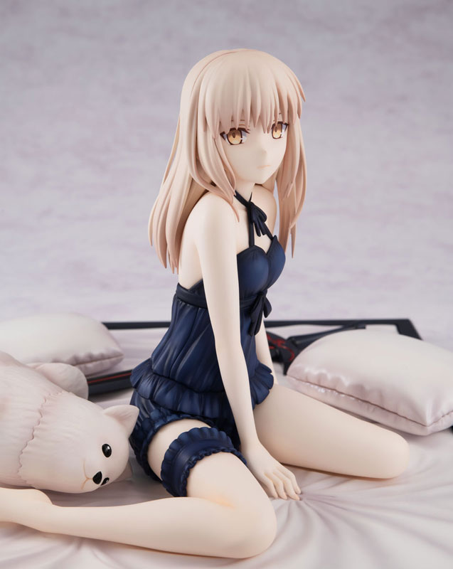 PRE-ORDER Kadokawa - Fate/stay night [Heaven’s Feel] - Saber Alter: Babydoll Dress Ver. 1/7