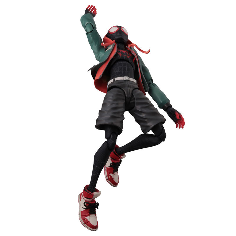 PRE-ORDER Sentinel - SV Action - Spider-Man: Into the Spider-Verse - Miles Morales/Spider Man [August 2025 Release]