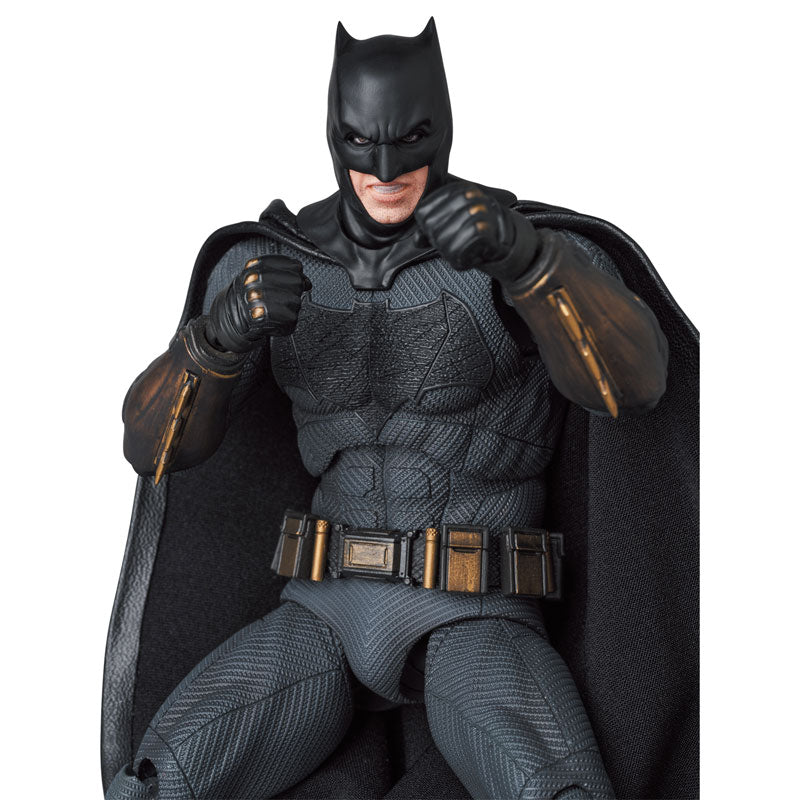 PRE-ORDER Medicom Toy - MAFEX No.222 - Justice League - Batman: Zack Snyder's Justice League Ver.