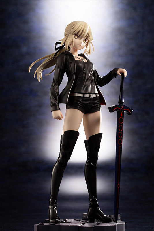 PRE-ORDER Kotobukiya - Fate/Grand Order - Saber/Altria Pendragon 〔Alter〕 Casual Ver. 1/7 [May 2024 Release]