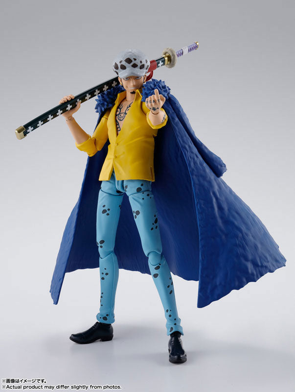 PRE-ORDER Bandai - S.H.Figuarts - One Piece - Trafalgar Law -The Raid on Onigashima-