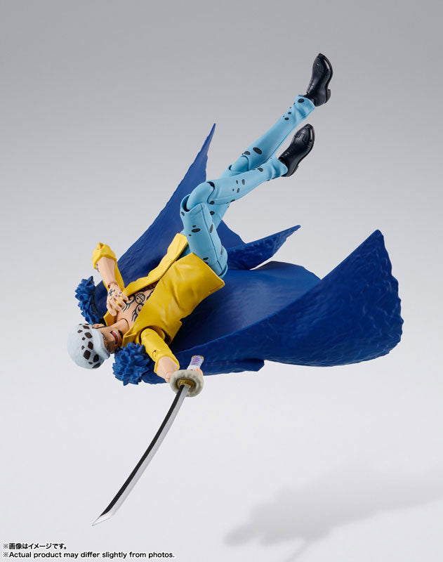 PRE-ORDER Bandai - S.H.Figuarts - One Piece - Trafalgar Law -The Raid on Onigashima-